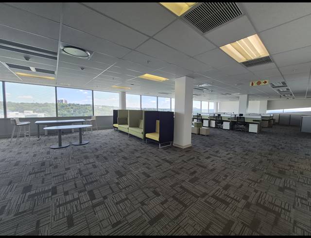 1,600M² OFFICE TO LET IN SANDTON CENTRAL